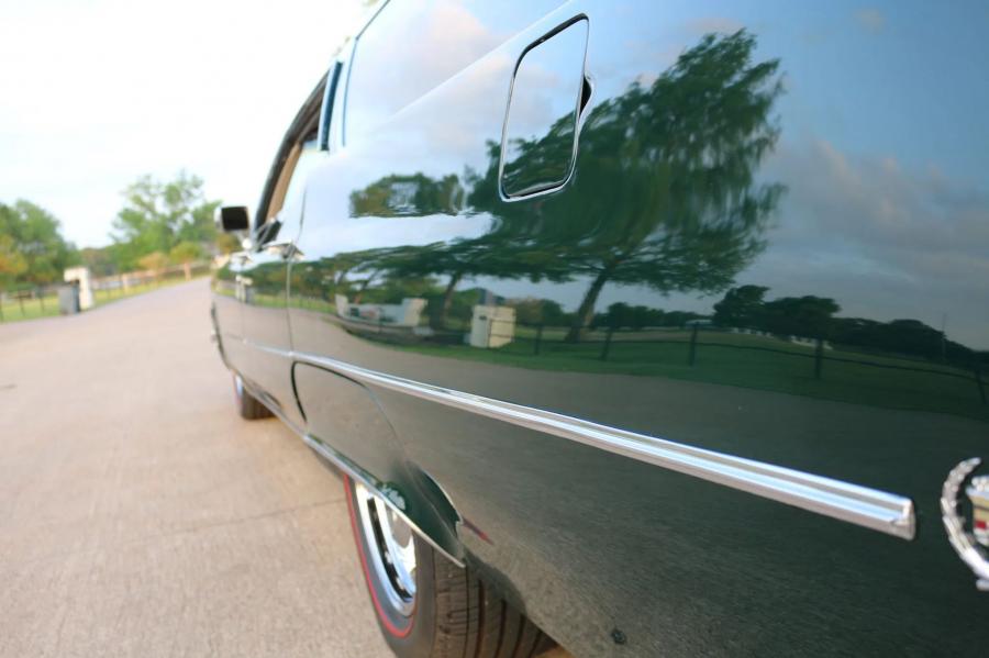 Детали экстерьера Cadillac DeVille 9-passenger Station Wagon by WISCO (B9114767) 1969 года  (фото 60 из 147)